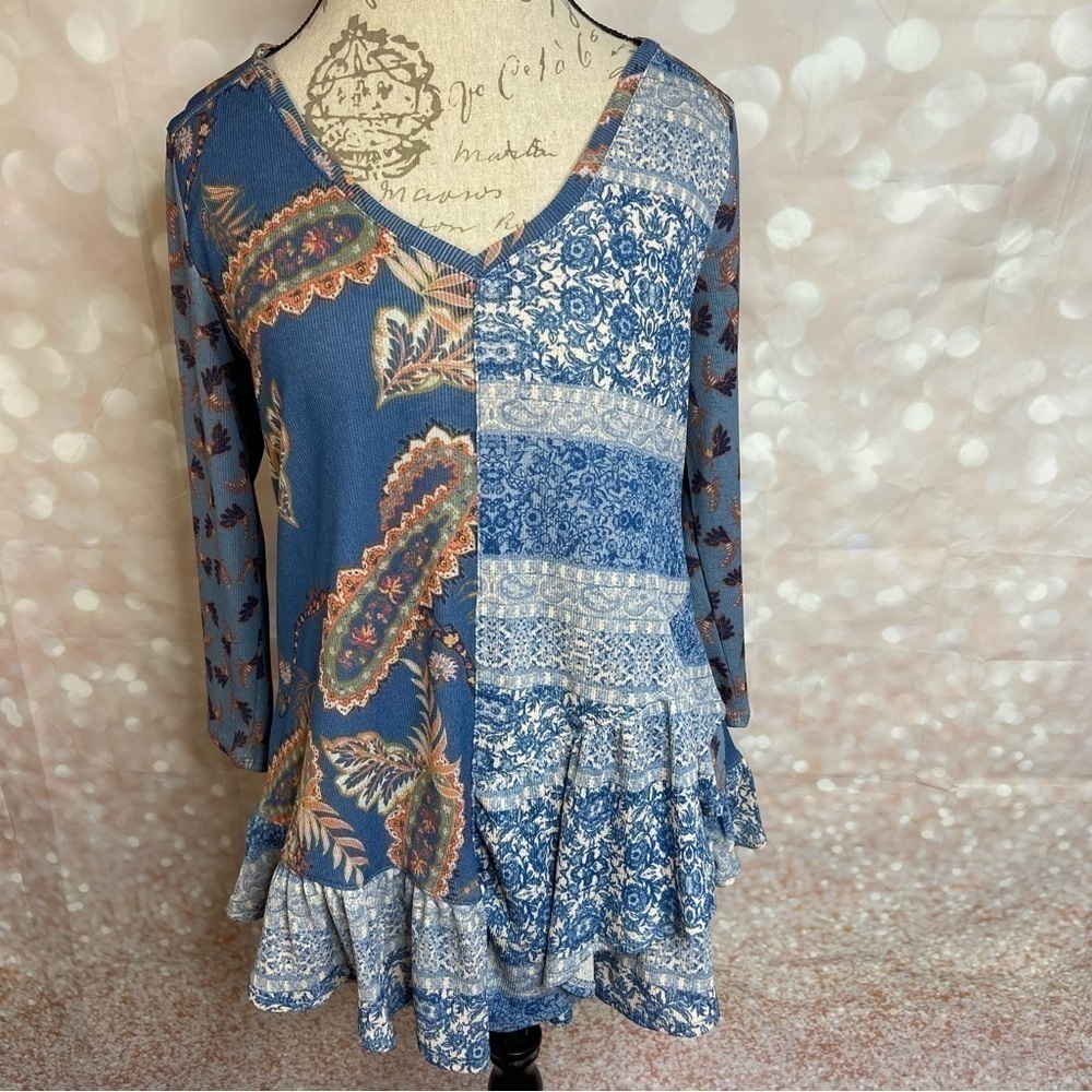 One World Graphic Print Floral Paisley Boho Top M